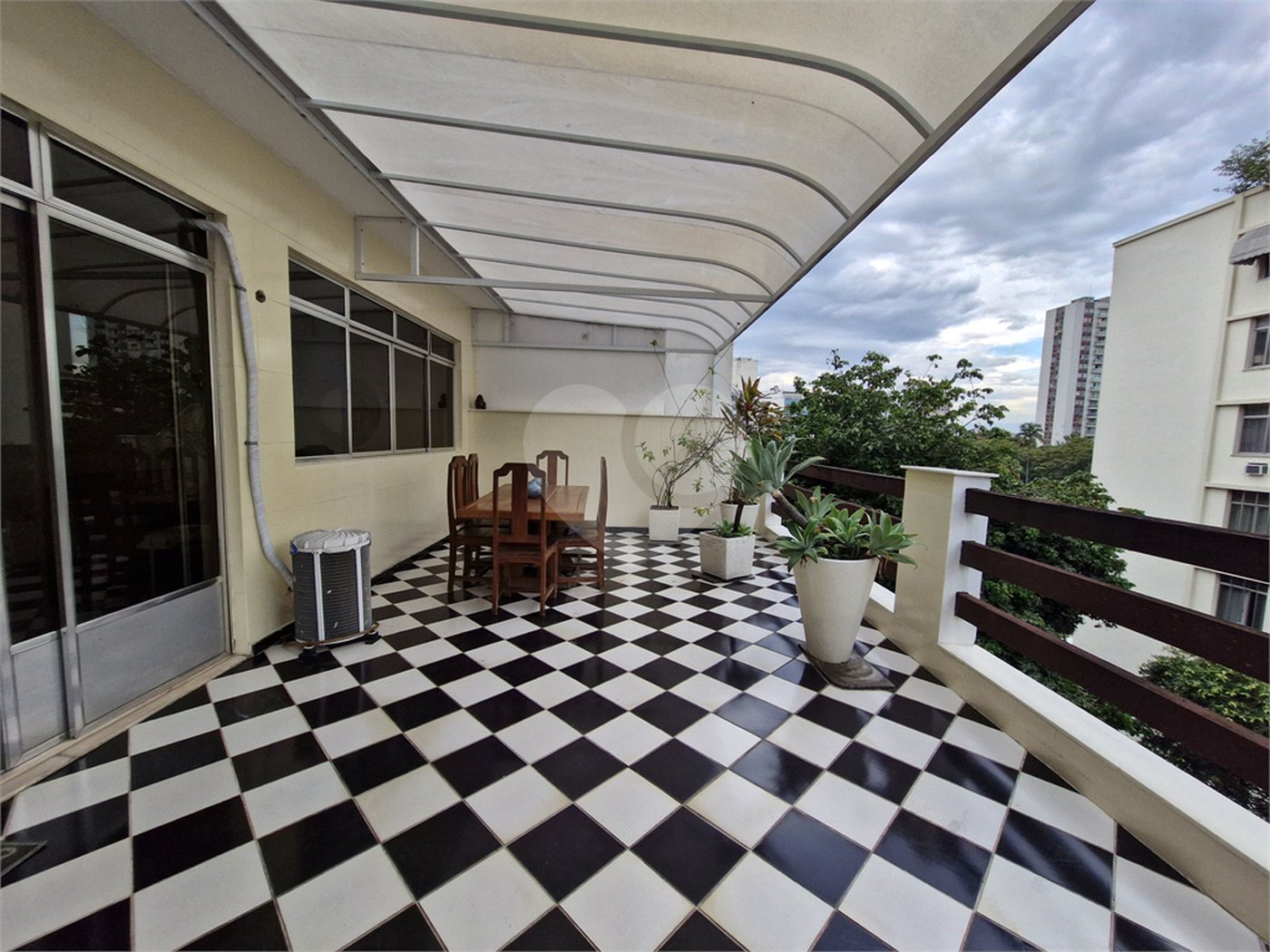 Cobertura à venda com 4 quartos, sendo 2 suítes,  em Tijuca, Rio de Janeiro, RJ