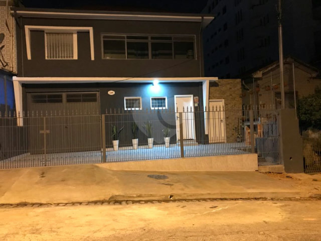 Sobrado à venda com 2 quartos em Vila Guilherme, São Paulo, SP