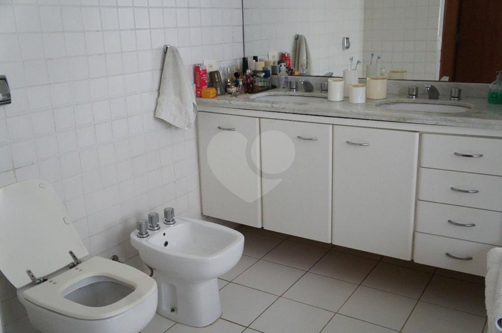 Casa à venda com 3 suítes em Fazenda Morumbi, São Paulo, SP
