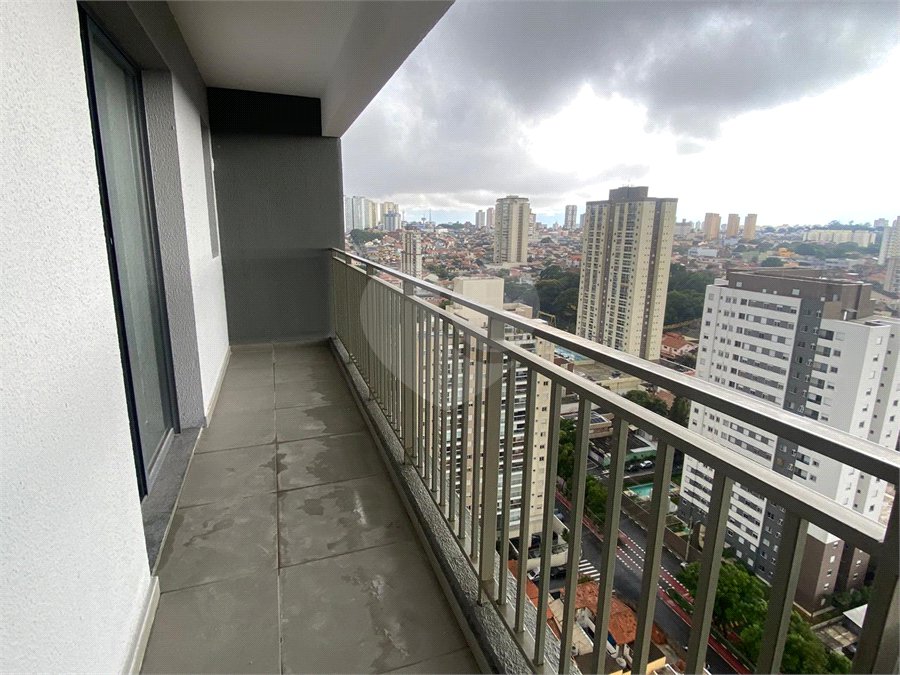 Apartamento à venda com 2 quartos, sendo 1 suíte,  em Vila Rosália, Guarulhos, SP