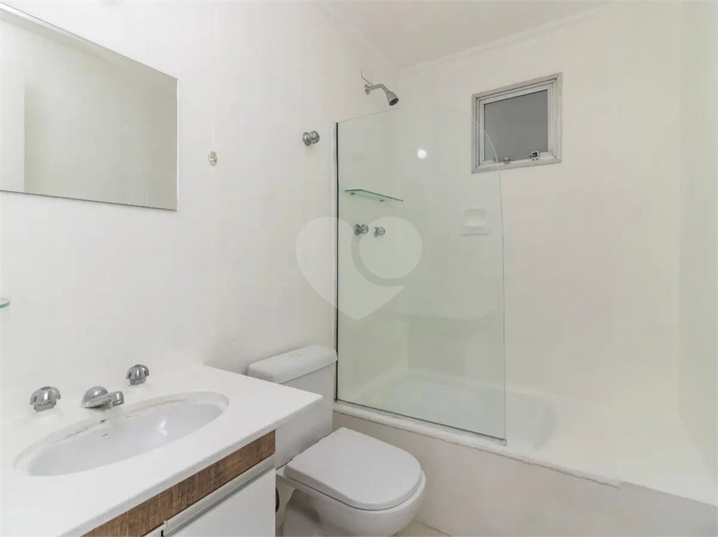 Apartamento à venda com 3 quartos em Moema, São Paulo, SP