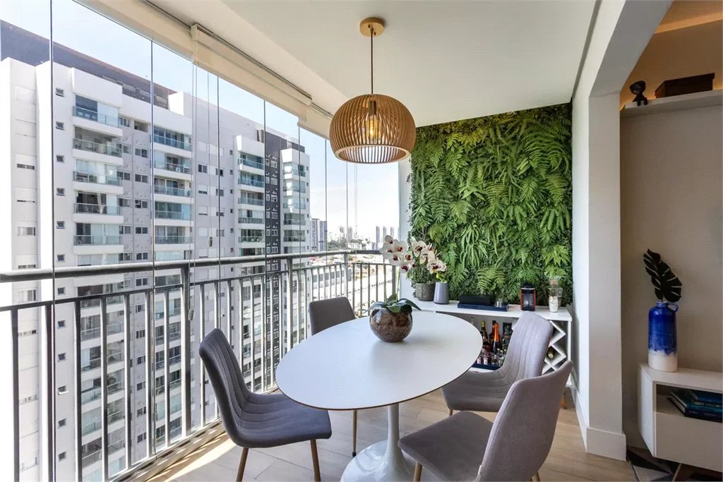 Apartamento à venda com 2 quartos, sendo 1 suíte, em Vila Anastácio, São Paulo, SP