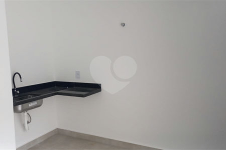 Casa para alugar com 3 quartos, sendo 1 suíte,  em Paraíso do Morumbi, São Paulo, SP