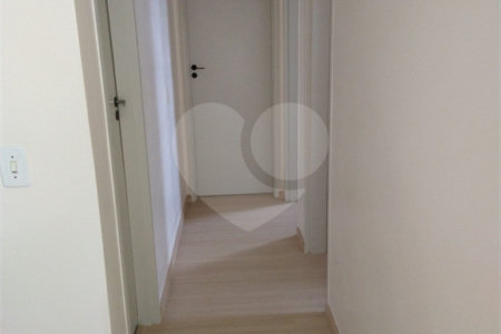 Apartamento à venda com 3 quartos, sendo 1 suíte, em Vila Rubens, Mogi das Cruzes, SP