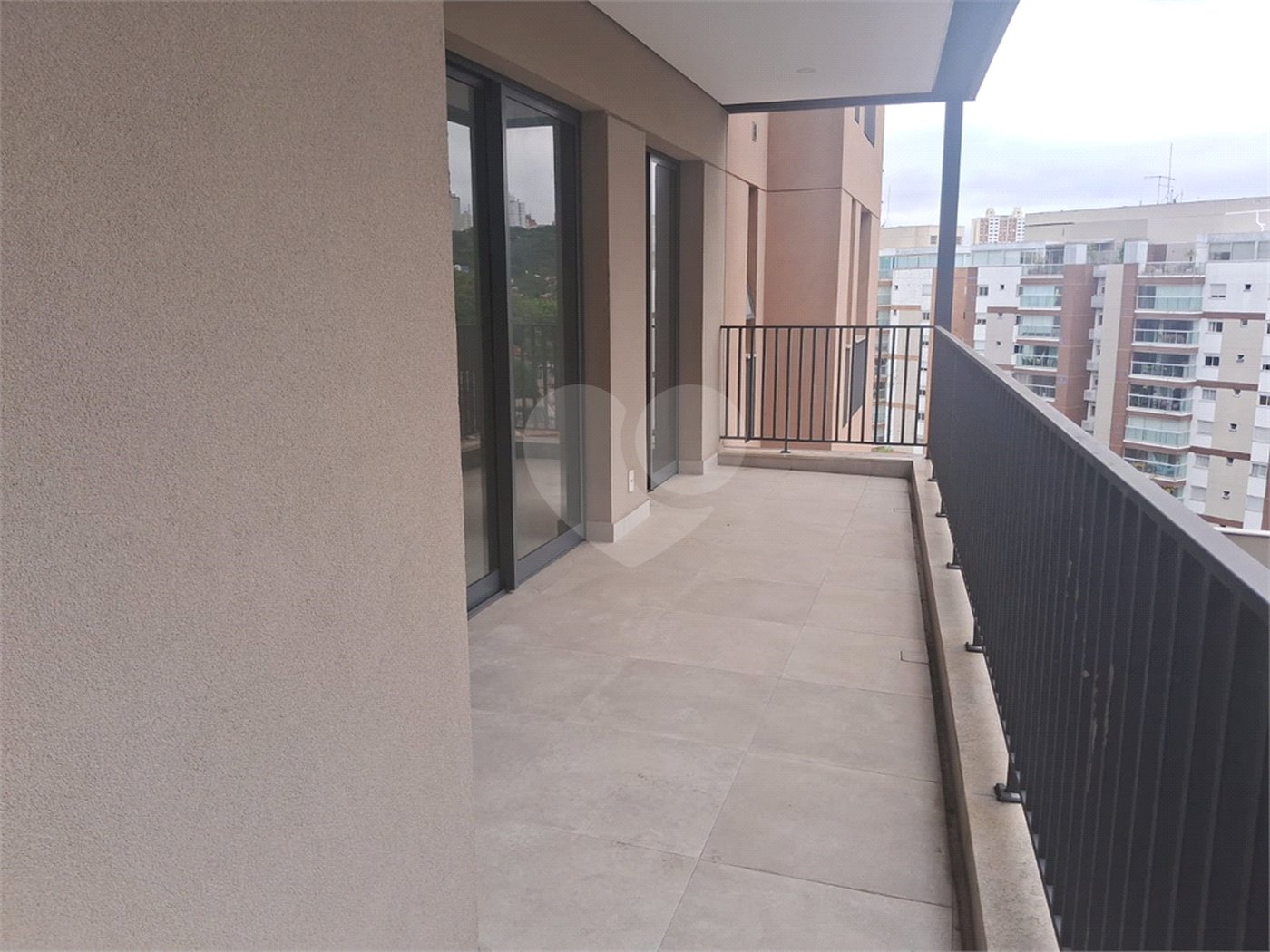 Apartamento à venda com 2 suítes em Alto da Lapa, São Paulo, SP