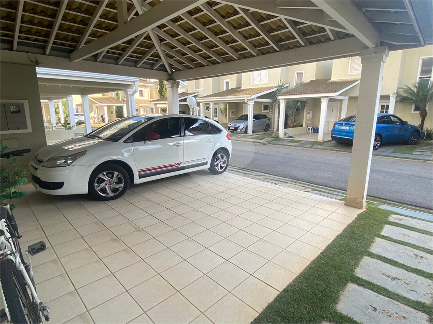 Casa de Vila à venda com 3 suítes em Parque Campolim, Sorocaba, SP