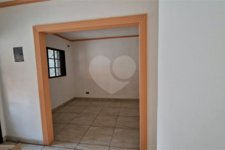 Casa à venda com 2 quartos no condomínio Residencial Nova Sorocaba, Sorocaba - SP