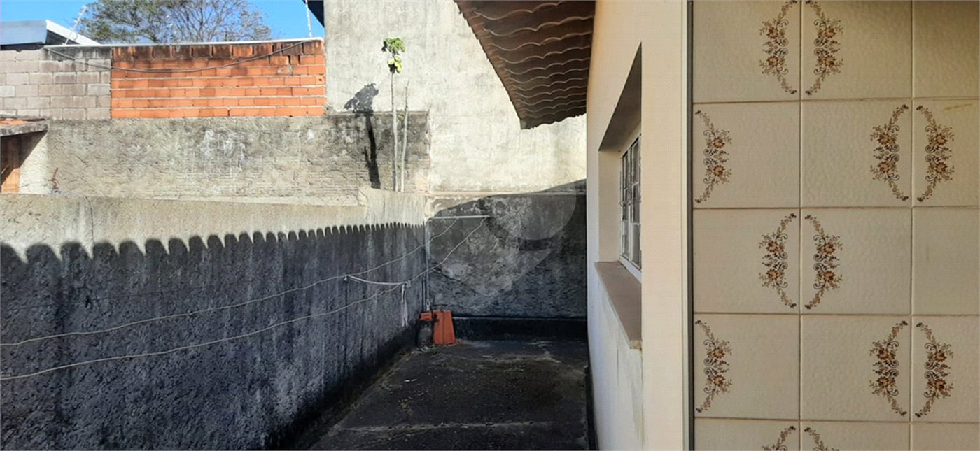 Casa Térrea à venda com 2 quartos no Centro, Vinhedo, SP