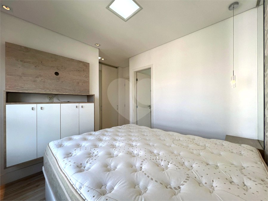 Apartamento à venda com 3 quartos, sendo 1 suíte,  em Vila Andrade, São Paulo, SP