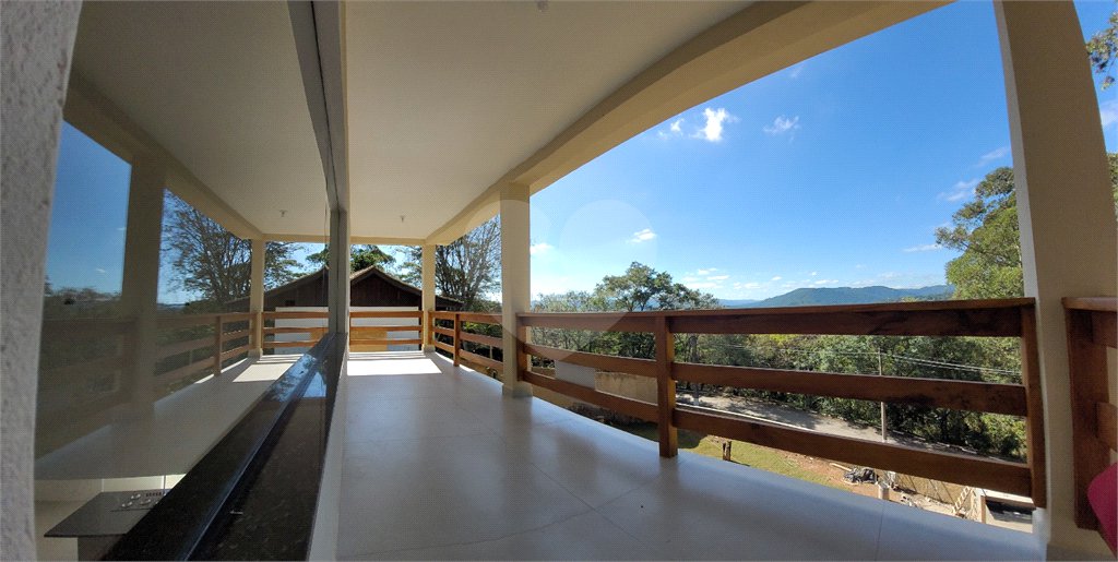 Casa à venda com 4 suítes no condomínio Sausalito, Mairiporã - SP