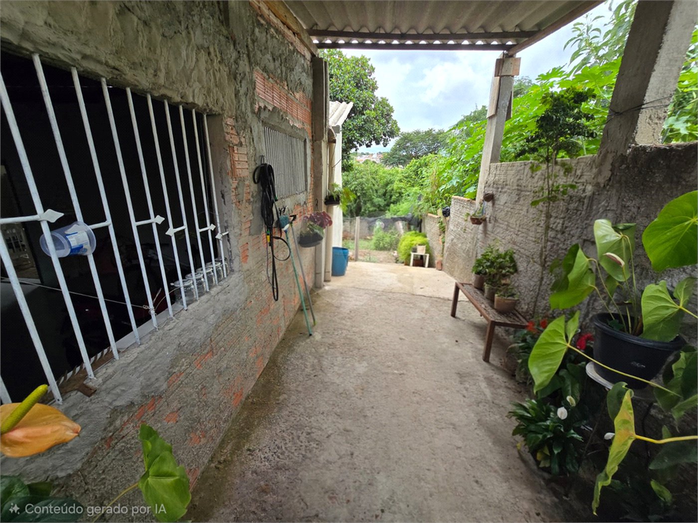 Casa à venda com 2 quartos, sendo 1 suíte, em Vila Belo Horizonte, Itapetininga, SP