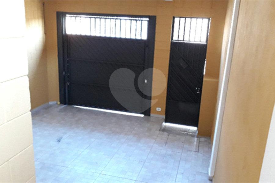 Sobrado à venda com 3 quartos, sendo 1 suíte, em Jardim Peri, São Paulo, SP