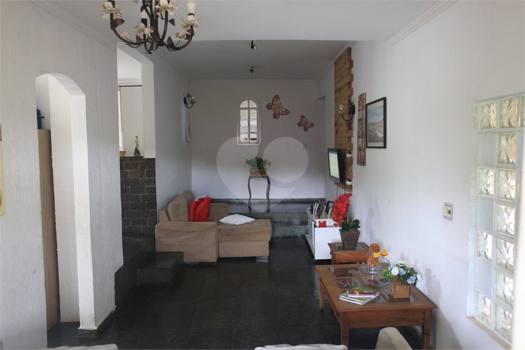 Chácara à venda com 3 quartos, sendo 1 suíte, em Jardim 21 de Março, Louveira, SP
