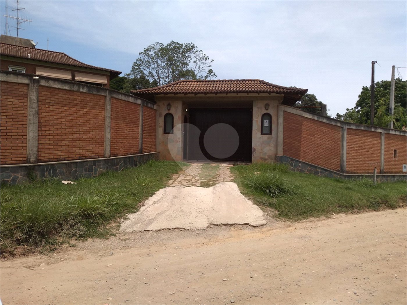 Chácara à venda com 5 quartos, sendo 3 suítes, em Chácaras São Bento, Valinhos, SP