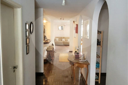 Casa à venda ou para alugar com 3 quartos, sendo 2 suítes, em Alto da Boa Vista, São Paulo, SP