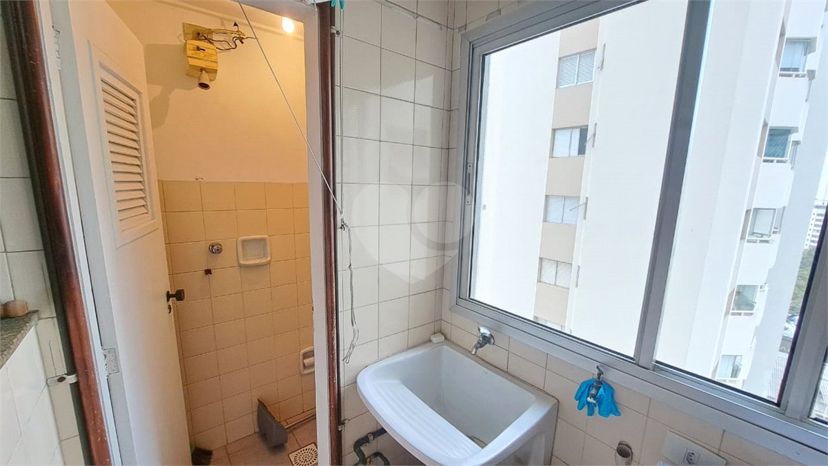 Apartamento à venda com 3 quartos, sendo 1 suíte, em Vila Mariana, São Paulo, SP