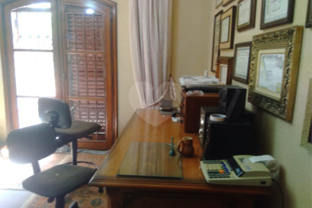 Casa à venda com 4 suítes em Vila Galvão, Guarulhos, SP