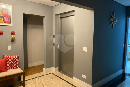 Apartamento à venda com 3 suítes em Santa Teresinha, São Paulo, SP