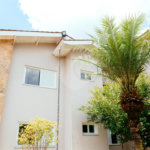 Casa à venda com 5 quartos, sendo 4 suítes, no condomínio Flamboyant, Atibaia - SP