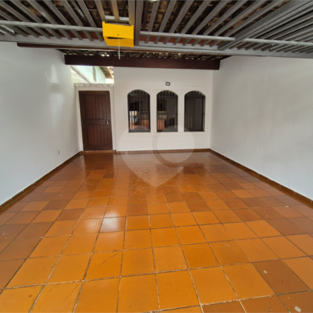 Sobrado à venda com 3 quartos, sendo 1 suíte, em Vila São Francisco, São Paulo, SP