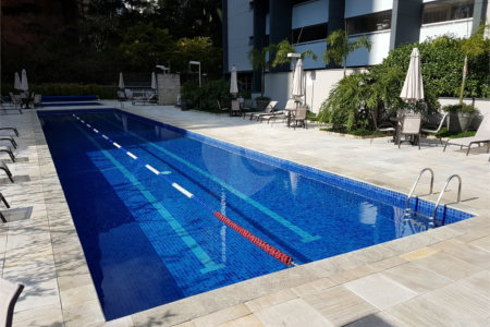 Apartamento à venda com 3 suítes em Jardim Londrina, São Paulo, SP
