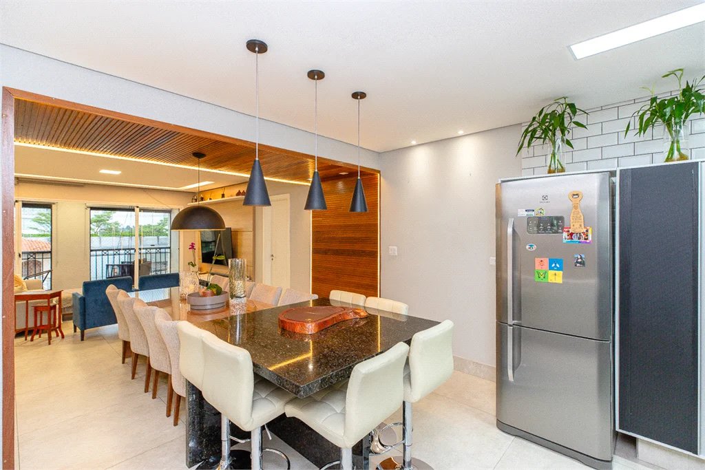 Apartamento à venda com 4 quartos, sendo 1 suíte, em Jardim Monte Kemel, São Paulo, SP