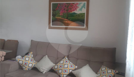Casa à venda com 3 quartos no condomínio Pedro Voss, São Paulo - SP