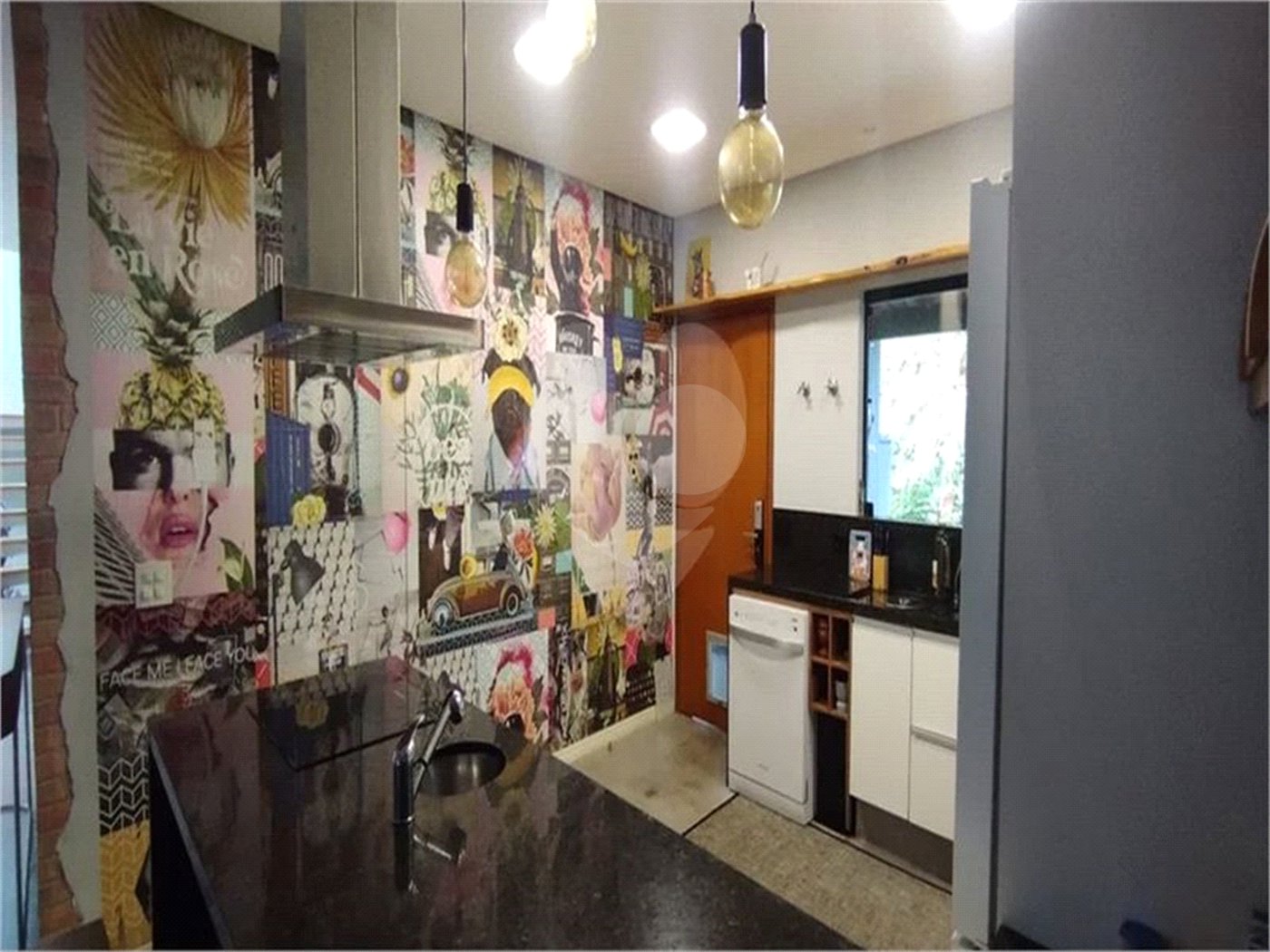 Casa à venda com 3 suítes no condomínio Sausalito, Mairiporã - SP