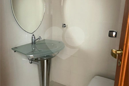Casa à venda com 4 suítes no condomínio São Joaquim, Vinhedo - SP
