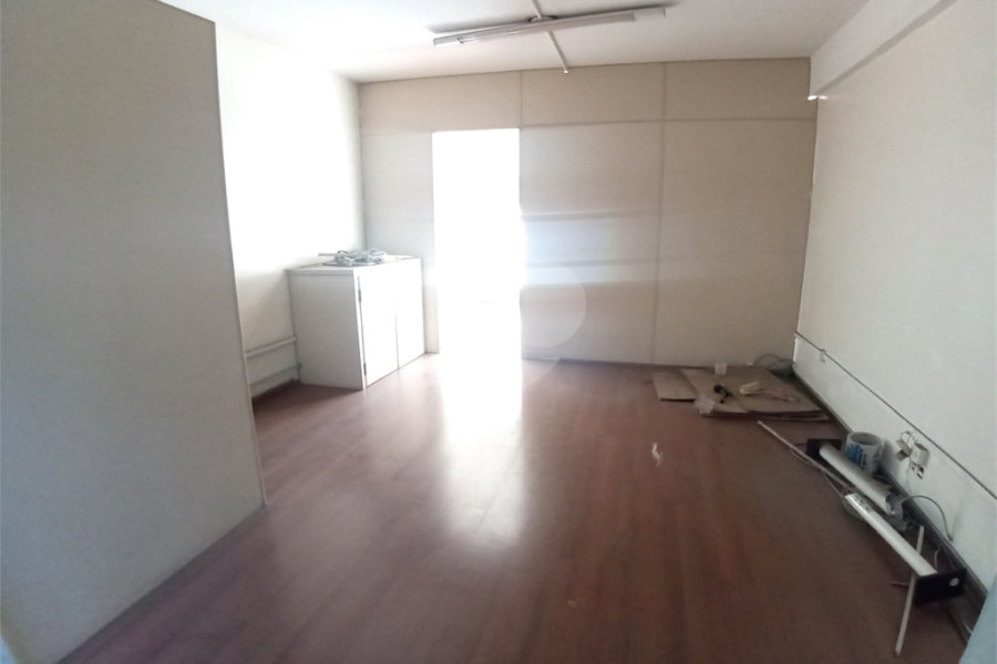 Prédio à venda em Imirim, São Paulo, SP
