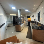 Casa à venda com 3 suítes no condomínio Residencial Chácara Ondina, Sorocaba - SP