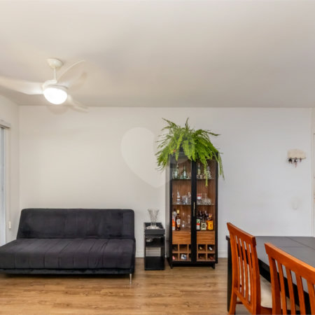 Apartamento à venda com 2 quartos, sendo 1 suíte,  em Jardim Caboré, São Paulo, SP