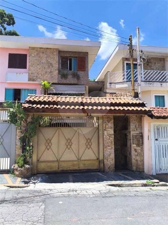 Sobrado à venda com 3 quartos, sendo 1 suíte, em Tremembé, São Paulo, SP