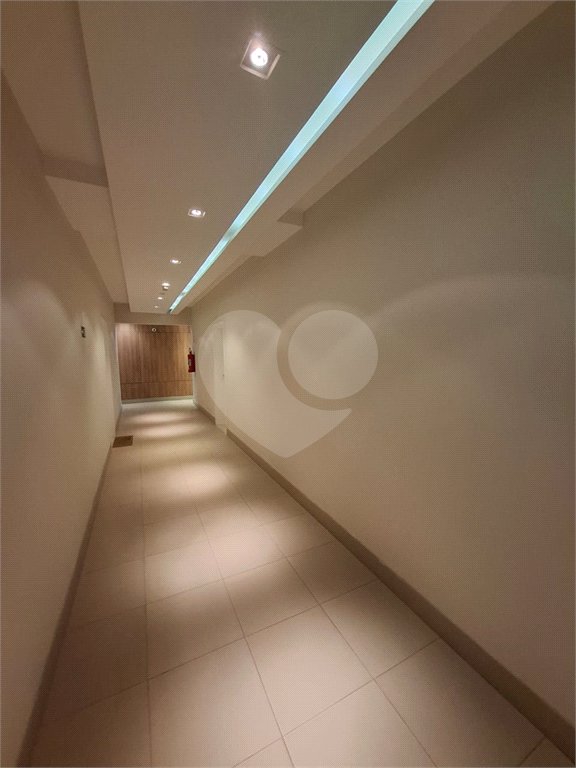 Apartamento à venda com 2 suítes em Vila Homero, Indaiatuba, SP