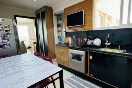 Apartamento à venda com 3 quartos, sendo 1 suíte, em Jardim Zaira, Guarulhos, SP