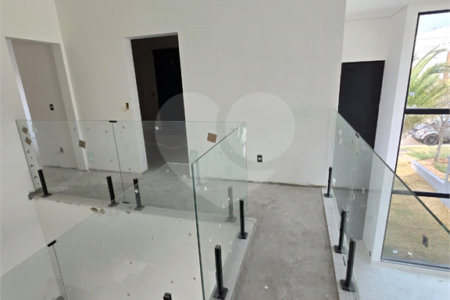 Casa à venda com 4 quartos, sendo 3 suítes, no condomínio Alphaville Nova Esplanada 4, Votorantim - SP