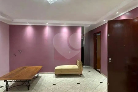 Casa à venda com 3 quartos em Vila dos Remédios, São Paulo, SP