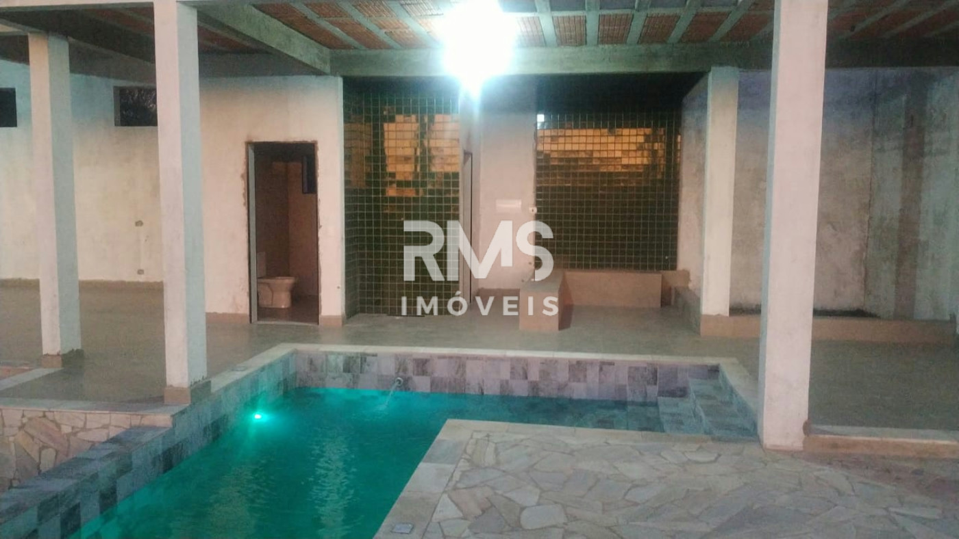 Casa à venda ou para alugar com 3 quartos, sendo 1 suíte,  no condomínio Terras de Mont Serrat, Salto - SP