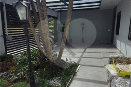 Casa à venda com 3 quartos em Vila Oliveira, Mogi das Cruzes, SP