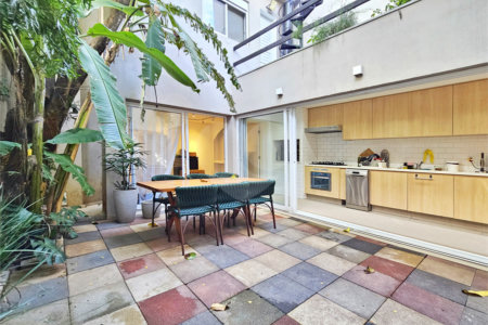 Casa de Vila à venda com 3 suítes em Vila Nova Conceição, São Paulo, SP