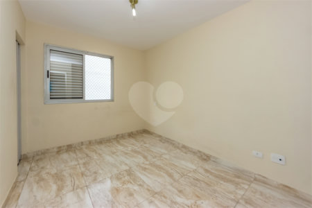Apartamento à venda com 3 quartos, sendo 1 suíte, em Saúde, São Paulo, SP