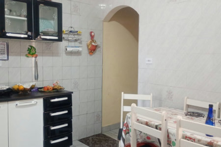 Casa com 3 dormitórios à venda, 140 m² por R$ 425.000,00 - Parque Bitaru - São Vicente/SP