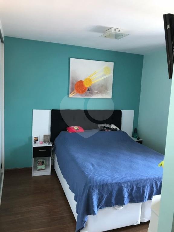 Casa à venda com 3 quartos, sendo 1 suíte, no condomínio Residencial Gabriela, São Paulo - SP