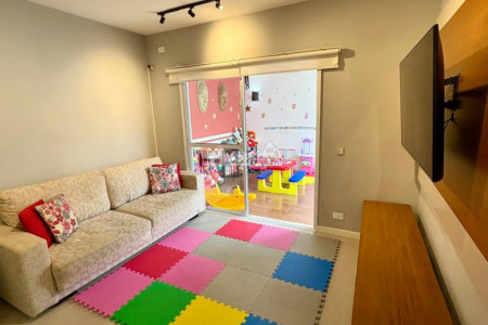 Sobrado à venda com 3 quartos, sendo 1 suíte, em Jardim Paulista, Atibaia, SP