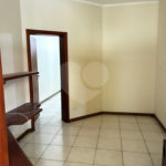 Sobrado para alugar com 4 quartos, sendo 2 suítes,  no Centro, Três Lagoas, MS