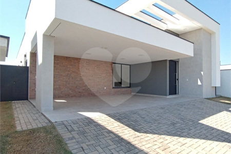 Casa à venda com 3 suítes no condomínio Alphaville Nova Esplanada 3, Votorantim - SP