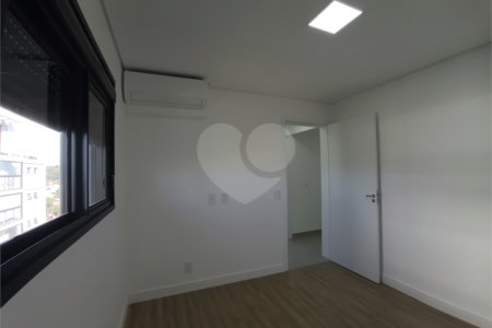 Apartamento à venda com 4 quartos, sendo 2 suítes,  em Além Ponte, Sorocaba, SP
