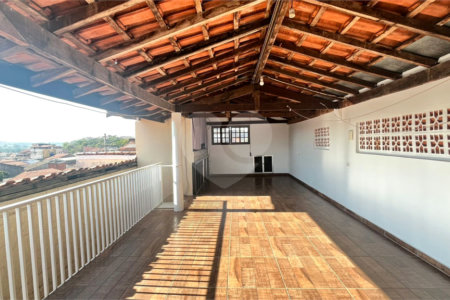 Casa à venda com 3 quartos, sendo 1 suíte, em Jardim São Lourenzo, Sorocaba, SP