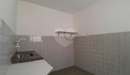 Casa à venda com 4 quartos em Vila Ipojuca, São Paulo, SP