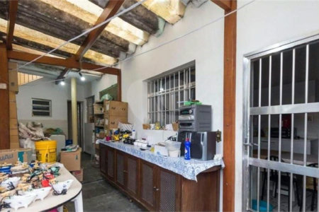 Sobrado à venda com 3 quartos, sendo 1 suíte, em Bosque da Saúde, São Paulo, SP